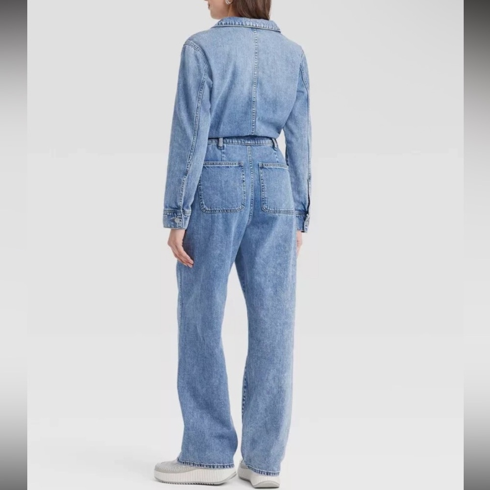 Women's universal threads Blue Denim Jumpsuit size 8 - Picture 2 of 3